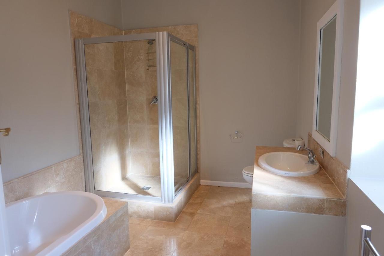 11 Westcliff Rentals Hermanus Luaran gambar