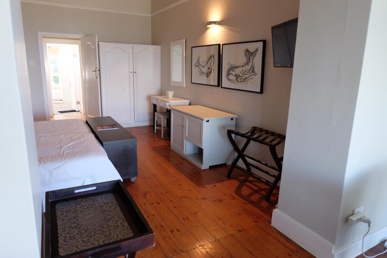 11 Westcliff Rentals Hermanus Luaran gambar